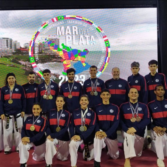 15 medallas cuervas en el Sudamericano de Taekwon-do