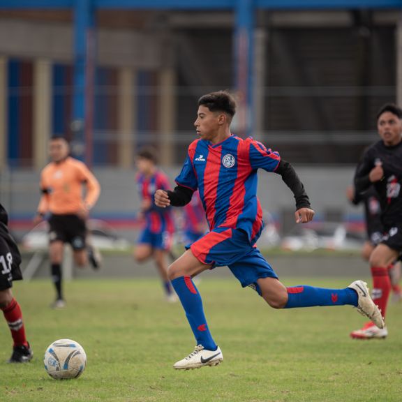 Los pibes sonrieron ante Riestra