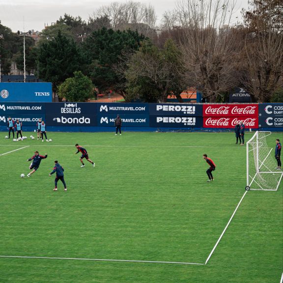 Práctica exigente en Ciudad Deportiva